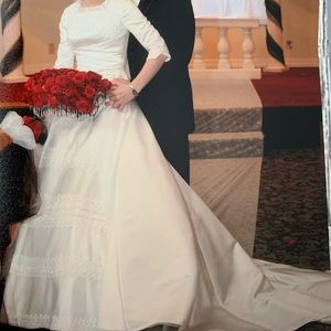 Wedding dress size 2